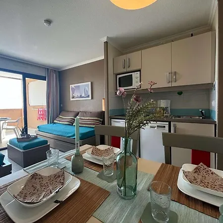 Apartment Avec Vue Mer, Piscine Et Parking A La Bocca, A 200m De La - Fr-1-609-55 Cannes